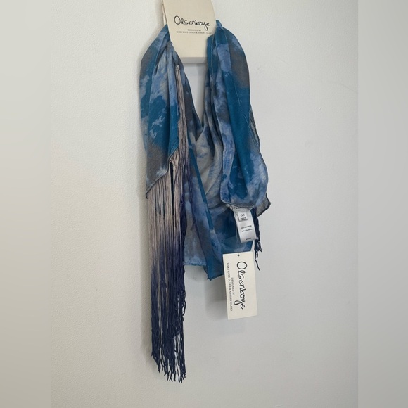 NWT Olsenboye Square Scarf Tassels Fringe Turquoise Designer Olsen twins wrap - Picture 1 of 6